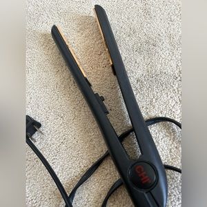 Chi hair straightener & Conair curling iron (1.5”)